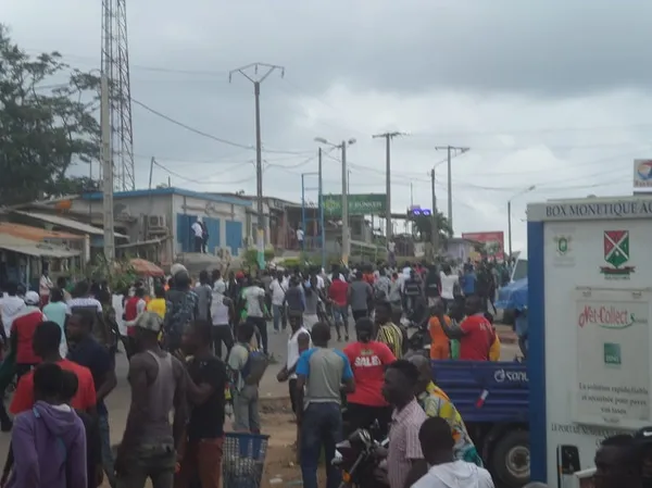 Marche de l’opposition contre la candidature de Ouattara à Agboville