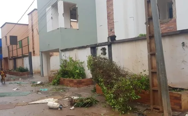 Mali : voici ce qui reste de la maison de Karim Keïta, fils d’IBK