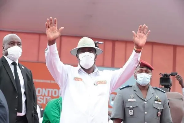 Ouattara: « j’irai déposer mon dossier de candidature la semaine prochaine »