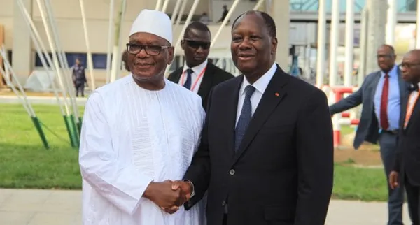 Les coulisses de la réunion des chefs d’État de la CEDEAO sur le Mali : le plan de Ouattara pour sauver IBK