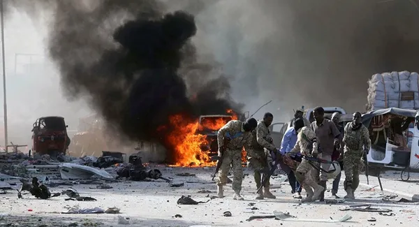 Somalie : une explosion vise une base militaire