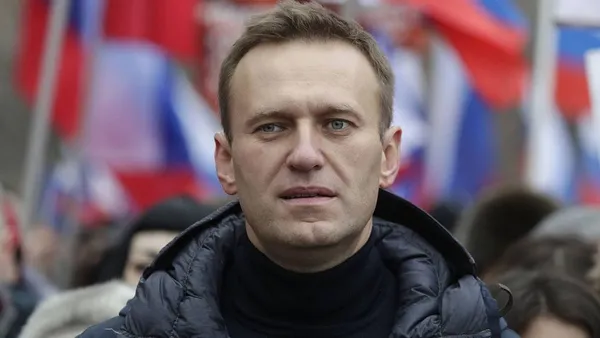 Alexeï Navalny : l’opposant russe inculpé d’une nouvelle charge passible de prison