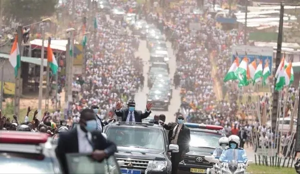 Ouattara à Bouaflé pour « écouter les populations »