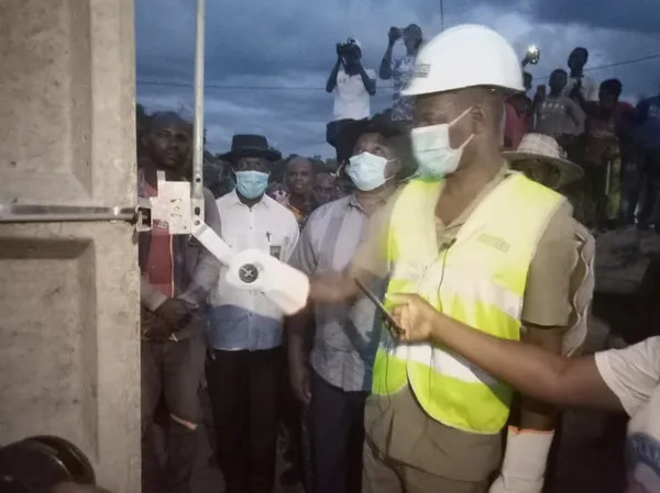 Dimbokro : le village d’Angbanikro connecté au réseau électrique