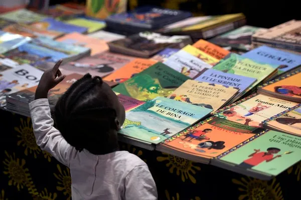 Rentrée scolaire 2023-2024 : vers une augmentation des prix des manuels scolaires en Côte d’Ivoire ?