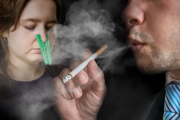 Pourquoi le tabagisme pose-t-il un problème aussi pour les non fumeurs ?