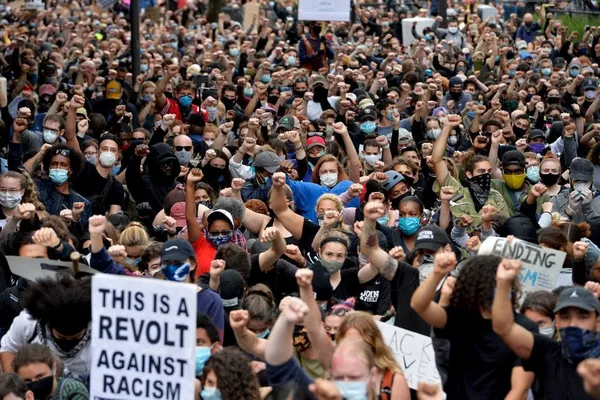 Etats-Unis : augmentation du racisme contre les jeunes asiatique