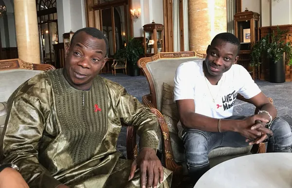 Toumani Diabaté à son fils Sidiki : « Soit fort fiston et accepte ce moment »