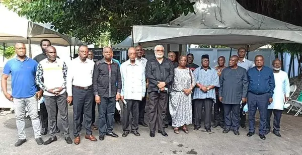 Ghana : une délégation de Gbagbo chez Jerry John Rawlings, voici la raison