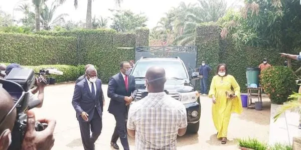 Titrologie 6 novembre 2020 : revue de la presse ivoirienne, « le bras de fer CNT – Ouattara »