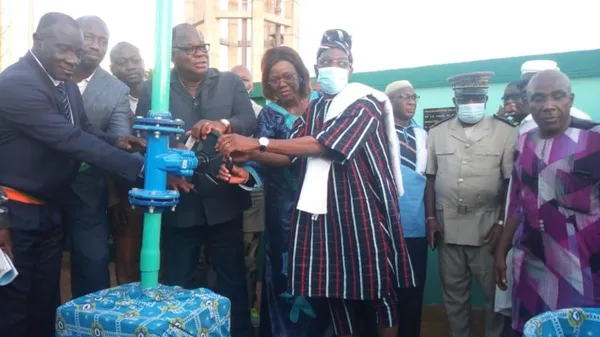 Le plus grand château d’eau de Bouna inauguré par Laurent Tchagba