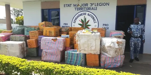 Bouaké : saisie de près de cinq tonnes de médicaments prohibés