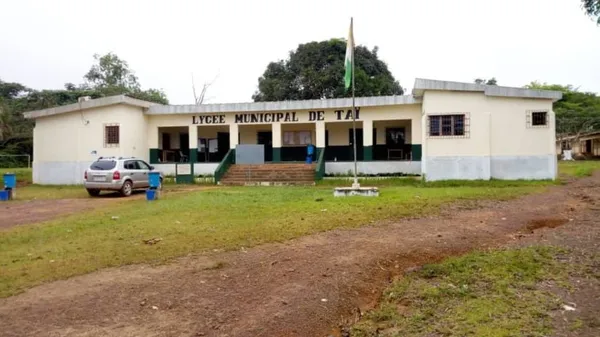 25% des élèves au lycée municipal de Taï encore absents – Actualité ivoirienne 15/10/2020