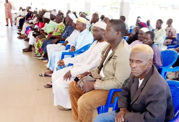 Prières et bénédictions pour la paix à la mosquée de Gbéléban – Actualité ivoirienne 22/10/2020