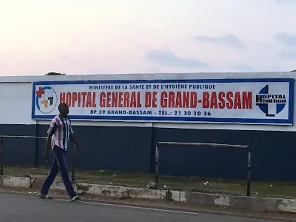 Inauguration de l’hôpital général de Grand-Bassam