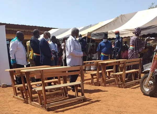 Boundiali : plus de 2500 tables-bancs remis aux écoles