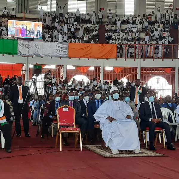 Prière pour la paix en Côte d’Ivoire : Hamed Bakayoko à prier avec les pasteurs évangéliques