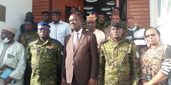 Présidentielle ivoirienne : la CEDEAO prévient, « l’armée ne doivent pas se mêler de la politique »