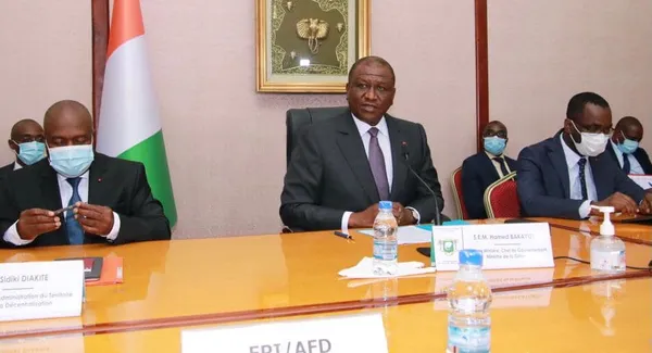Hamed Bakayoko : le premier ministre fait Grand-Croix à titre posthume