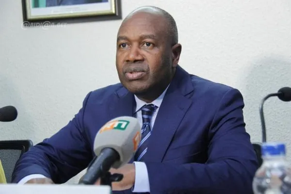 Décès de Sidiki Diakité : « Ouattara se retrouve encore au pied du mur »