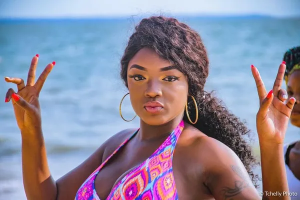 Shan’L:  « Si on me présentait le diable, ça serait sympa »
