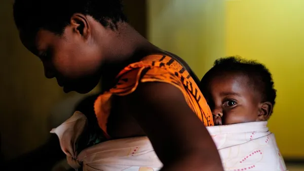 Adoption en Côte d’Ivoire : le gouvernement crée une Autorité centrale, ce qu’il faut savoir