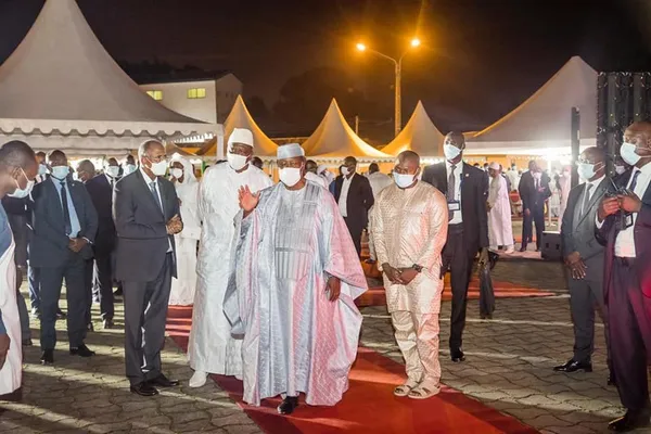 Veillée de prières Sidy Diallo : Ouattara et Hamed Bakayoko pleurent le président de la FIF, en images
