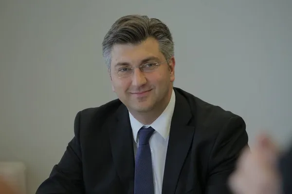 Covid-19 : Andrej Plenkovic, le Premier ministre croate testé positif