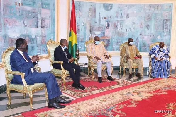 Election 2020 au Burkina : Roch Kaboré reçoit la CEDEAO en audience