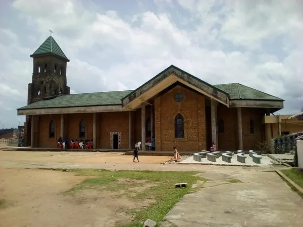 Eglise Christ-Roi d’Alépé : le Saint sacrement volé