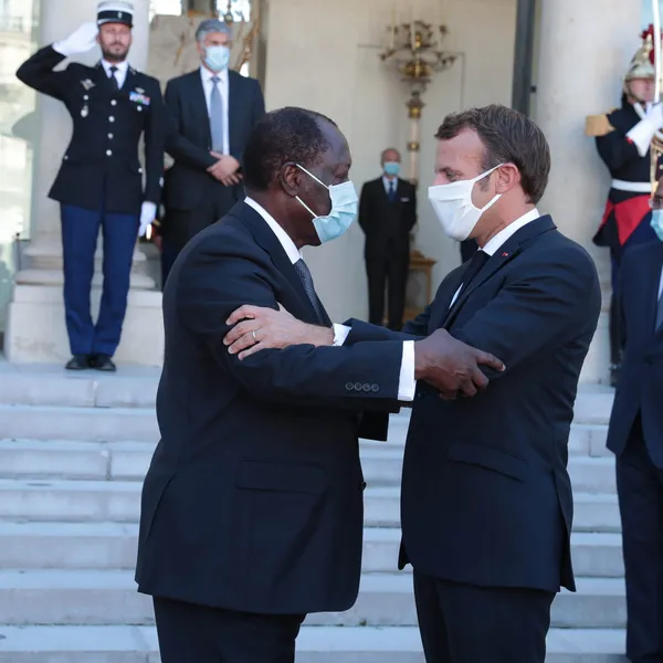 Macron félicite enfin Ouattara pour sa réélection