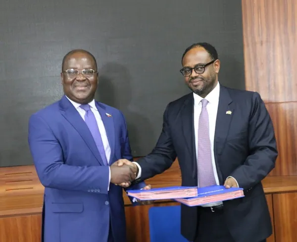 Côte d’Ivoire : la BRVM et l’AMCHAM CI signe un partenariat