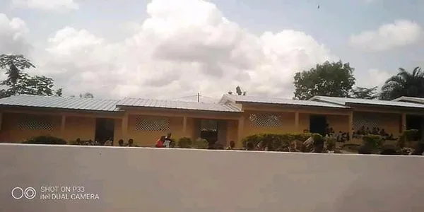 Réhabilitation du groupe scolaire Odette Kouamé par le conseil municipal d’Adzopé