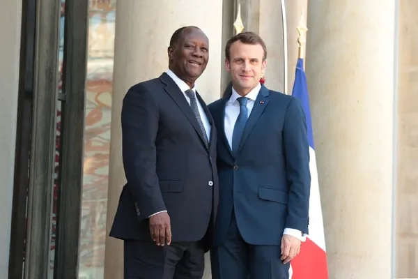 Emmanuel Macron invite Alasane Ouattara à des “gestes de réconciliation pour pacifier son pays” – Actualité ivoirienne 21/11/2020