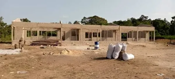 Dabakala : des travaux de construction d’une école primaire lancés