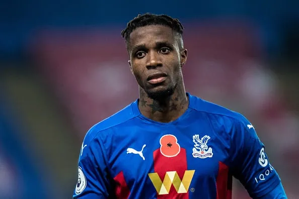 Wilfried Zaha testé positif au Covid-19