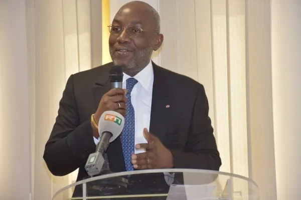 Hommage à Augustin Sidy Diallo : une série de processions marque la cérémonie