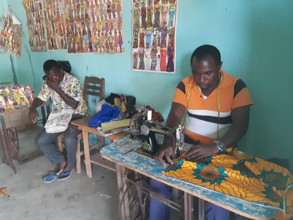 COVID 19 : les artisans du village de Ménéké à Tabou se réjouissent de la reprise des activités – Actualité ivoirienne 30/11/2020