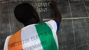 La CEI commence le dépouillement des bulletins de vote