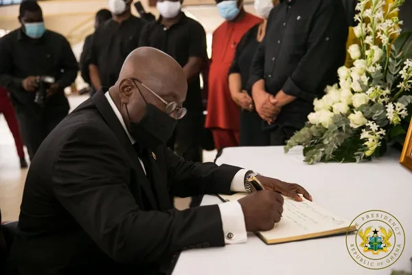 Présidentielle au Ghana: le président instaure un jour férié
