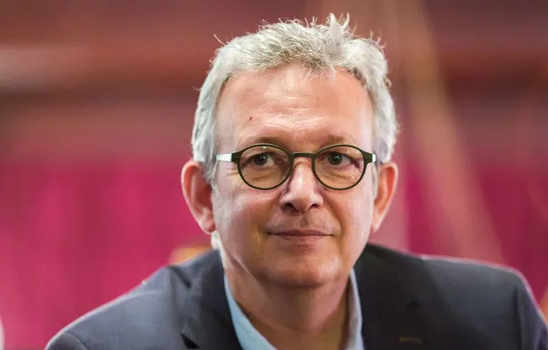Situation en Côte d’Ivoire : le Vice-président du Sénat français se prononce, « la France doit agir sans tarder en faveur de Bédié, Affi.. »