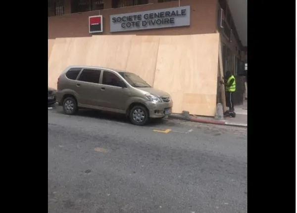 Avant les résultats de la présidentielle, la Société Générale Côte d’Ivoire protège ses locaux