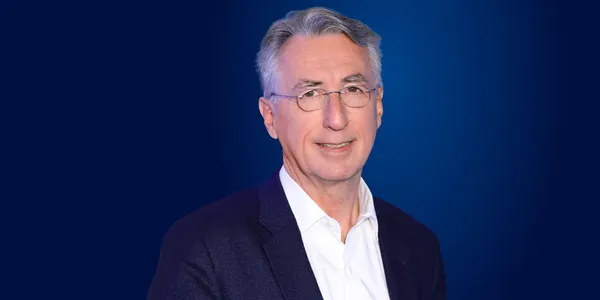 Vincent Hervouet de Europe 1 : « en Côte d’Ivoire, Ouattara s’accroche à son siège en toute impunité »