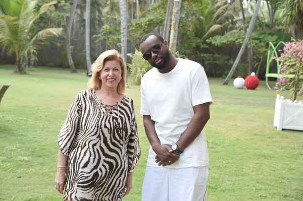Gims et Fally Ipupa chez Dominique Ouattara à Assinie