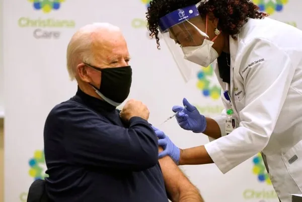 Le président américain Joe Biden se fait vacciner contre la Covid-19 – Actualité ivoirienne 22/12/2020