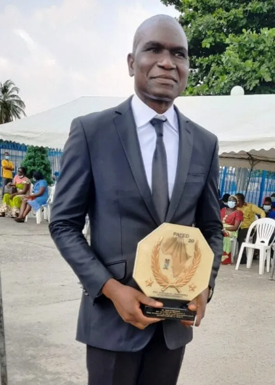 Meilleur administrateur des services de santé : Yao Etienne reçoit le prix africain