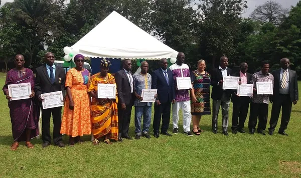 La SODEFOR décore 23 agents en cessation de fonction – Actualité ivoirienne 23/12/2020