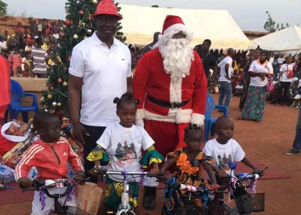 Noël 2020 à Gagnoa : un cadre du RHDP félicite ses parents pour la paix retrouvée