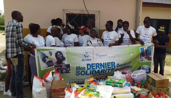 Pouponnière d’Adiaké : don de vivres et non vivres d’une association