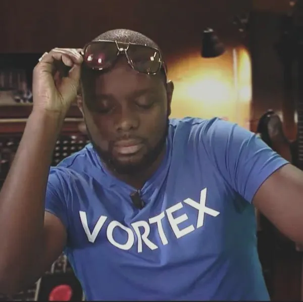 Maitre Gims créé la polémique sur la toile avec une photo sans lunette